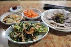 나뚜루 경주 노동점 | 경주 노동동 대왕시네마 맞은편 오랜 전통의 냉면집 " 평양냉면집 "