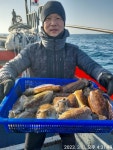 (여수대갈치)3/8 먼바다 뚱땡이 갑오징어 조황입니다. 기상좋은3/10(금) 출조 자리여유있습니다. 어서들오세욤^^* 문의: 010-5705-7834... 