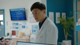 내과 박원장 - Apple TV (KR)
