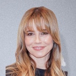 린다 카델리니의 영화 및 프로그램 - Apple TV