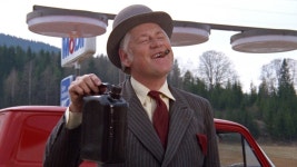 Olsenbanden tar gull - Apple TV (NO)