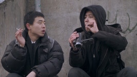 겨울잠 - Apple TV (KR)