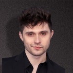 마테우스 워드의 영화 및 프로그램 - Apple TV