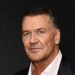 크레이그 페어브라스의 영화 및 프로그램 - Apple TV