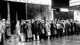 We Will Be the Winners: 1929-1935 – The World War: 1914 - 1945 (Season 1, Episode 4) - Apple TV (CA)