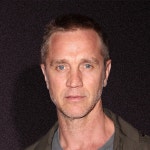 데본 사와의 영화 및 프로그램 - Apple TV