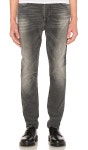 Nudie Jeans BRUTE KNUT 데님 in Brute Knut | REVOLVE BRUTE KNUT 데님 from Revolve.com