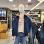 [리바이스] 남여공용 봄버 오버핏 데님 자켓 A0727-0000 NC순천점- 이랜드몰