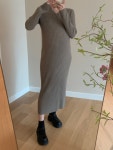 잇츠밤비 [임부복가능] 울 80 멜리 브이 원피스 2col