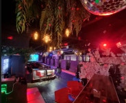 상동 | 상가점포 274.38㎡ 보증금 / 월세 5,000만원 | 다도해공인중개사사무소 