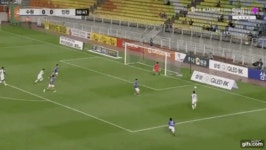 10년동안 못한 빅버드 승리를 해낸 인천 김호남의 결승골. gif - 세리에매니아