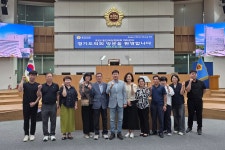 장안구청 > 장안 홍보관 > 수원시 장안구 조원1동, 단체장협의회와 함께 경기도의회 방문