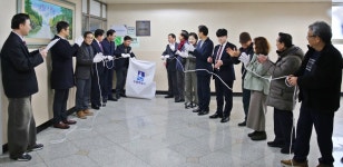 장안구청 > 장안 사진첩 > 조원주공뉴타운2단지 모범경로당 현판식