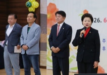장안구청 > 장안 사진첩 > 2026년 연무동 경로잔치