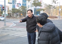 장안구청 > 장안 사진첩 > 인동선 주민설명회 관련 민원 현장방문