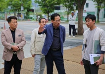 장안구청 > 장안 사진첩 > 이목동 일원 보행환경 개선 현장점검