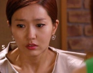 충격 받아서 쓰러지는 모습 기절 여자 뒤로 넘어가는 멘붕 연기 드라마 - 상황별 짤방 모음 오늘의짤방