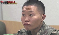 여긴어디 난누구 어리버리 두리번 군인 신병 황당 표정 어색 전입 병사 백골부대 - 상황별 짤방 모음 오늘의짤방
