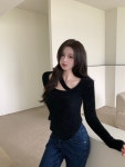 조이얼랏 [화이트/당일발송] 사선 라인 레드/블랙/화이트 앙고라 소프트 크롭 숏 스웨터 니트 페미닌 230034