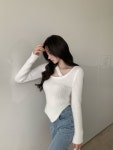 조이얼랏 [화이트/당일발송] 사선 라인 레드/블랙/화이트 앙고라 소프트 크롭 숏 스웨터 니트 페미닌 230034