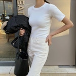 (주)케이에스디 어패럴 REVIEW | 고객 만족 후기 쫀쫀하고 면이 너무 좋아요 다른 색으로 하나 더 살 생각이예요 근데 한번 빨면 쭈구러REVIEW... 