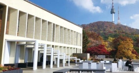 새로 생긴 남산 숲길! 도심 숲속 명소 즐겨요 > 내친구 서울 > 서울이야기 > 시민소통 > 정보소통광장 새로 생긴 남산 숲길! 도심 숲속 명소 즐겨요