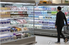 세계 유제품 가격, 2년 만에 최고…치즈·크림값 오를까