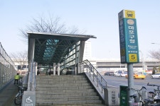 마포구청역 - 끄코위키