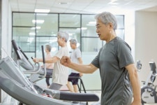 슈퍼 대디 샘 해밍턴, 레즈메드 한국 홍보대사로 선정 - 코메디닷컴