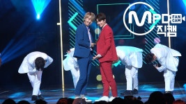 MXM 직캠 다이아몬드걸 엠카운트다운_180118 - 곰TV