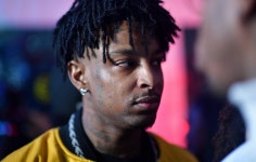 21 Savage remembers having a British accent as a kid - NME