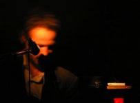 Dean Roberts 的音乐、视频、数据和照片 | Last.fm