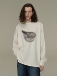 [르수기아뜰리에][3nd Restock] Sensual Graphic Long Sleeve T-Shirt (Ivory) [W CONCEPT]
