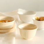 프리미엄 리빙플랫폼 르위켄 웨지우드 White Folia Square Tray
