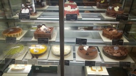 뚜레쥬르 주안진흥점, Incheon — Korea Selatan Incheon 남구 주안8동 1464-48, telepon 032-422-0094 뚜레쥬르 주안진흥점... 