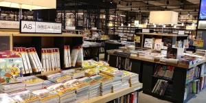 바운스 트램폴린 파크 대구신세계점, Daegu — Sør-Korea Daegu 동구 신암4동 294-4 신세계백화점 대구 파미에타운 별관 7층... 