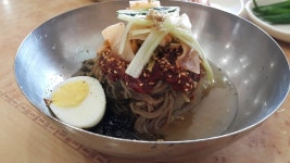 원통막국수, 경산시 — 대한민국 경상북도 경산시 신천동 198-11... 053-801-3841 원통막국수, 경산시 —  대한민국 경상북도 경산시... 