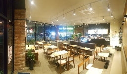 이디야커피 광주본촌점, 광주광역시 — 대한민국 광주광역시 북구 본촌동 771-3, 개방 시간 이디야커피 광주본촌점, 광주광역시 —  대한민국... 