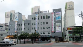 맥켄지화명일신기독병원, Busan — Dél-Korea Busan 북구 덕천2동 금곡대로 133, telefon 051-363-2331, nyitvatartási... 