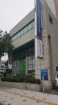 수정구 신흥2동 2465-5, ఫోన్ 031-744-3900 우리은행... Seongnam-si 수정구 신흥2동 2465-5, ఫోన్ 031-744-3900