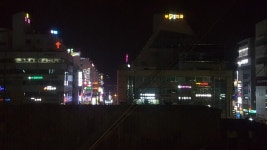 호텔 그레이, 창원시 진해구 — 대한민국 경상남도 창원시 창원시 의창구 명곡동 우곡로217번길 33, 전화 010-7385-2477 호텔 그레이... 