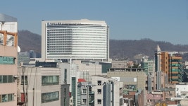 신촌 세브란스병원, 서울특별시 — 대한민국 서울특별시 서대문구 신촌동 연세로 50-1, 전화 1599-1004, 개방 시간 신촌 세브란스병원... 