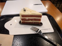 투썸플레이스(인천용현점), Inčonas — Pietų Korėja Inčonas 남구 용현5동 629-6, telefonas 032-891-1080, darbo valandos... 