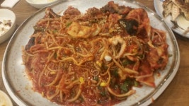 남도아구찜, Gwangju — South Korea Gwangju 서구 치평동 1314-1, ಫೋನ್ 062-385-3033 남도아구찜, Gwangju —  South Korea... 