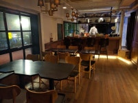 Bar Big Blue, 서울특별시 — 대한민국 서울특별시 종로구 사직동 사직로12길 2, 전화 02-3210-0333, 개방 시간 Bar Big Blue, 서울특별시... 