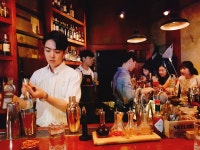 Twelve Whisky Bar, 서울특별시 — -dong,, 277-6 이태원2동 용산구 서울특별시 대한민국, 전화 010-2408-2365, 개방 시간 Twelve Whisky... 