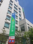 डएजेओन 서구 둔산2동 문예로 137, फ़ोन 042-487-6943, खुलने का समय NH농협은행 둔산중앙지점... 