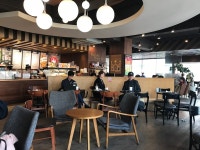 할리스커피 굽은다리역점, 서울특별시 — 대한민국 서울특별시 강동구 천호동 양재대로 1591, 전화 02-488-5077, 개방 시간 할리스커피... 