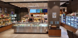 파리바게뜨뱅뱅사거리, 서울특별시 — 대한민국 서울특별시 강남구 역삼1동 837-10 파리바게뜨뱅뱅사거리, 서울특별시 —  대한민국... 
