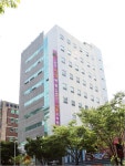 우리여성병원, Gimhae-si — South Korea Gyeongsangnam-do Gimhae-si 내동 내외중앙로 91, ফোন 055-321-0114 우리여성병원... 